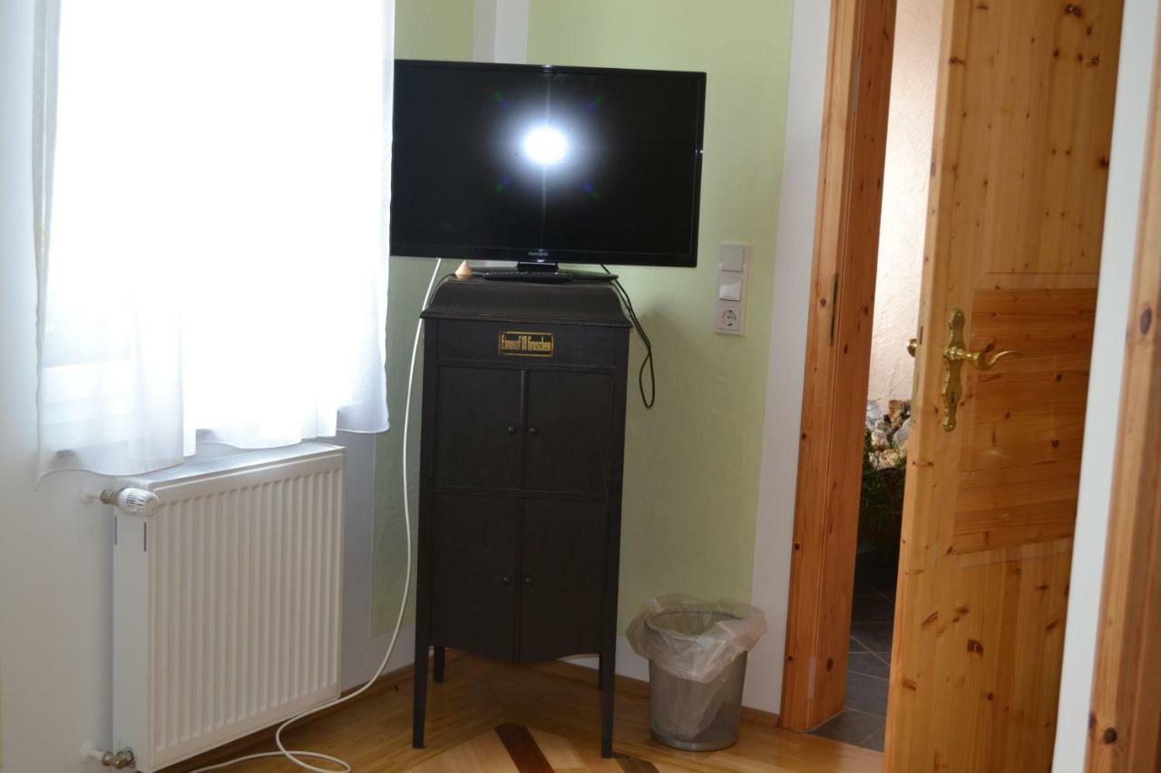 Pension - Hierzer Herborn  Esterno foto